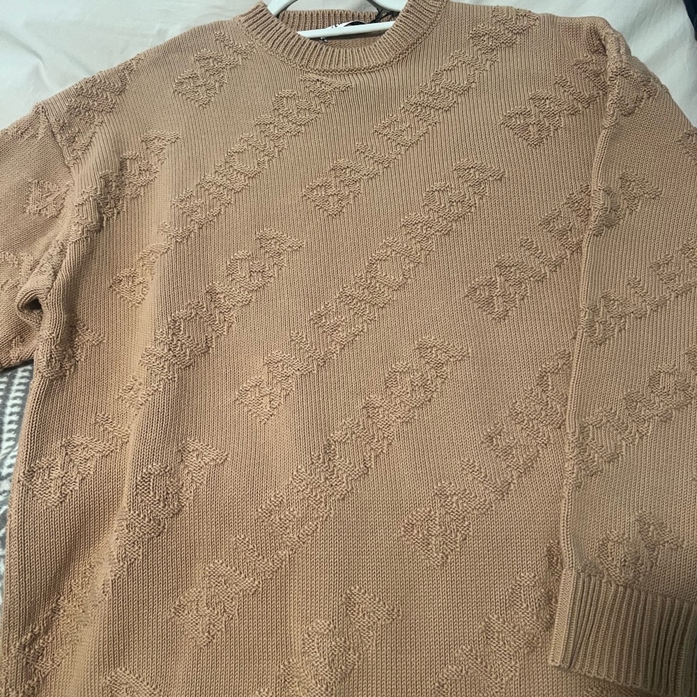 Beautiful Balenciaga Brown Crewneck Sweater with Textured Pattern Mens